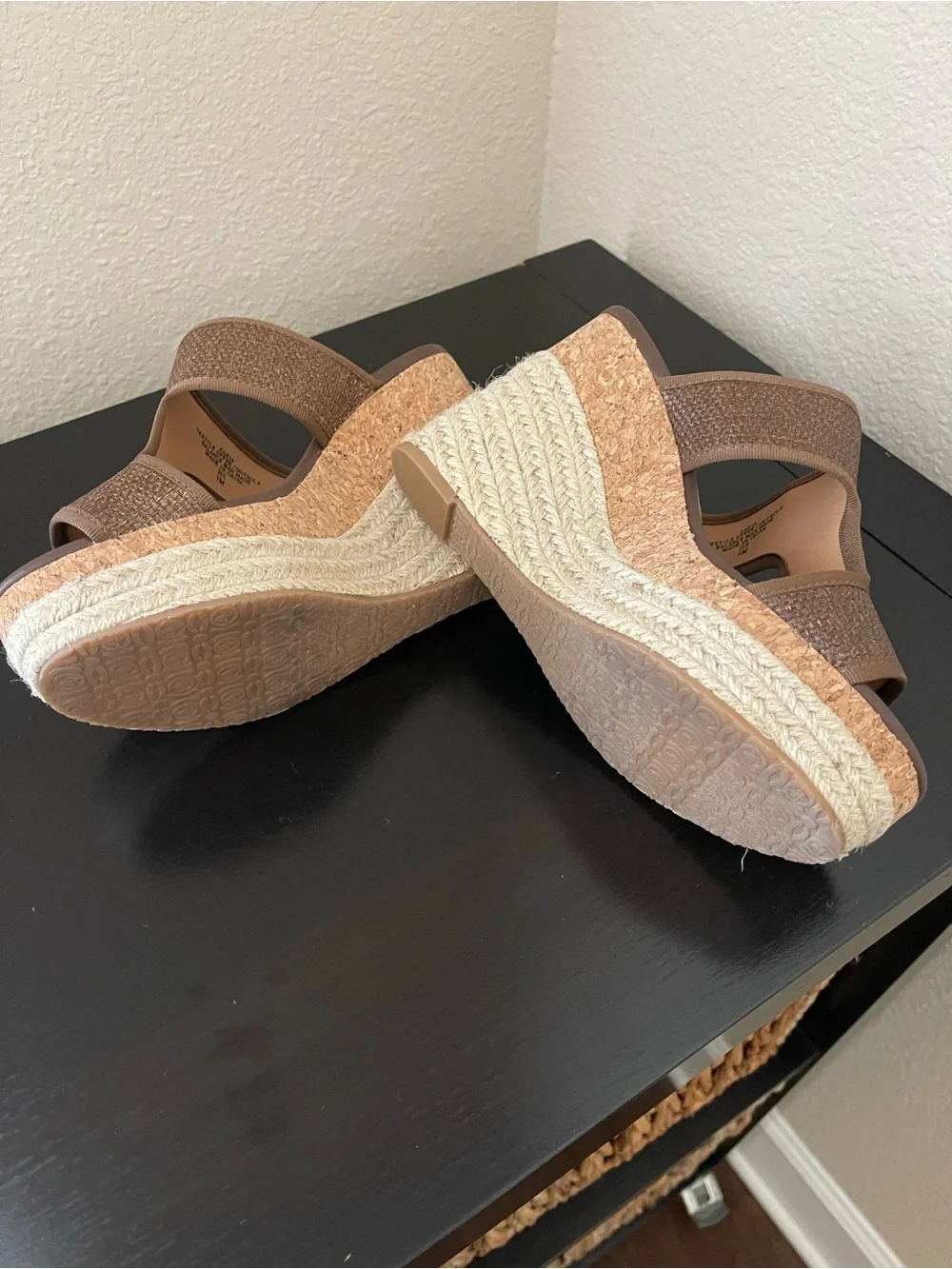 Adrienne Vittadini Brown Woven Platform Slide Sandals